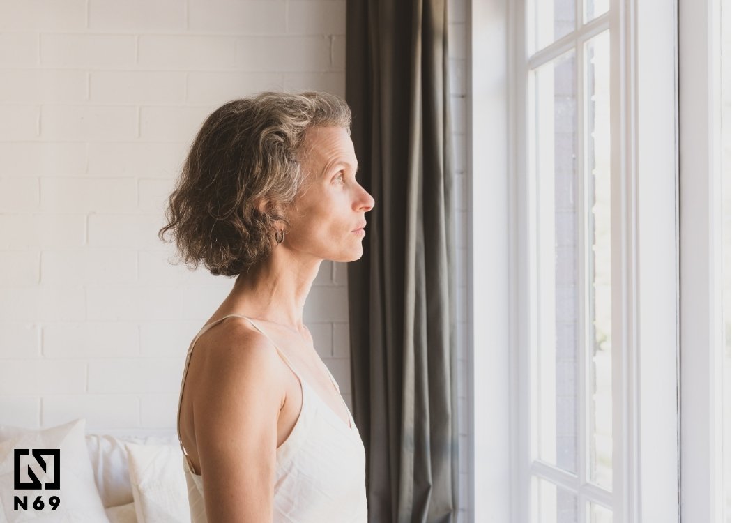 w jakim wieku zaczyna sie menopauza