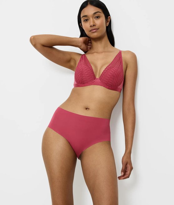 Triumph Pretty Micro Maxi figi
