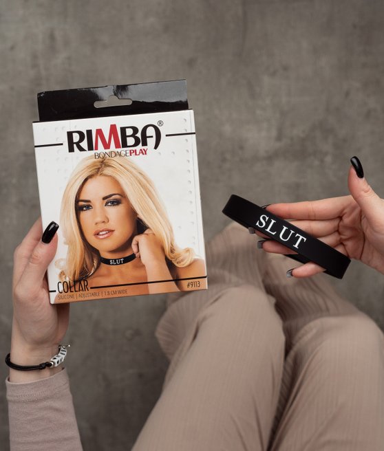 Rimba choker z napisem