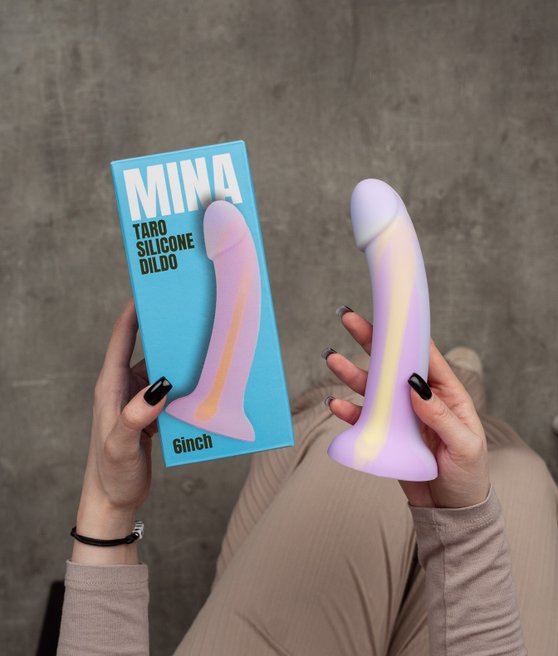 Mina Taro Dildo
