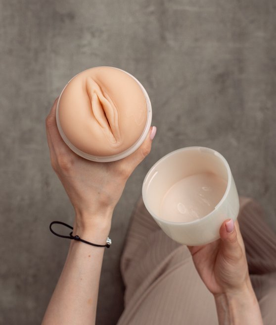 Fleshlight Girls Emma Hix Syrup
