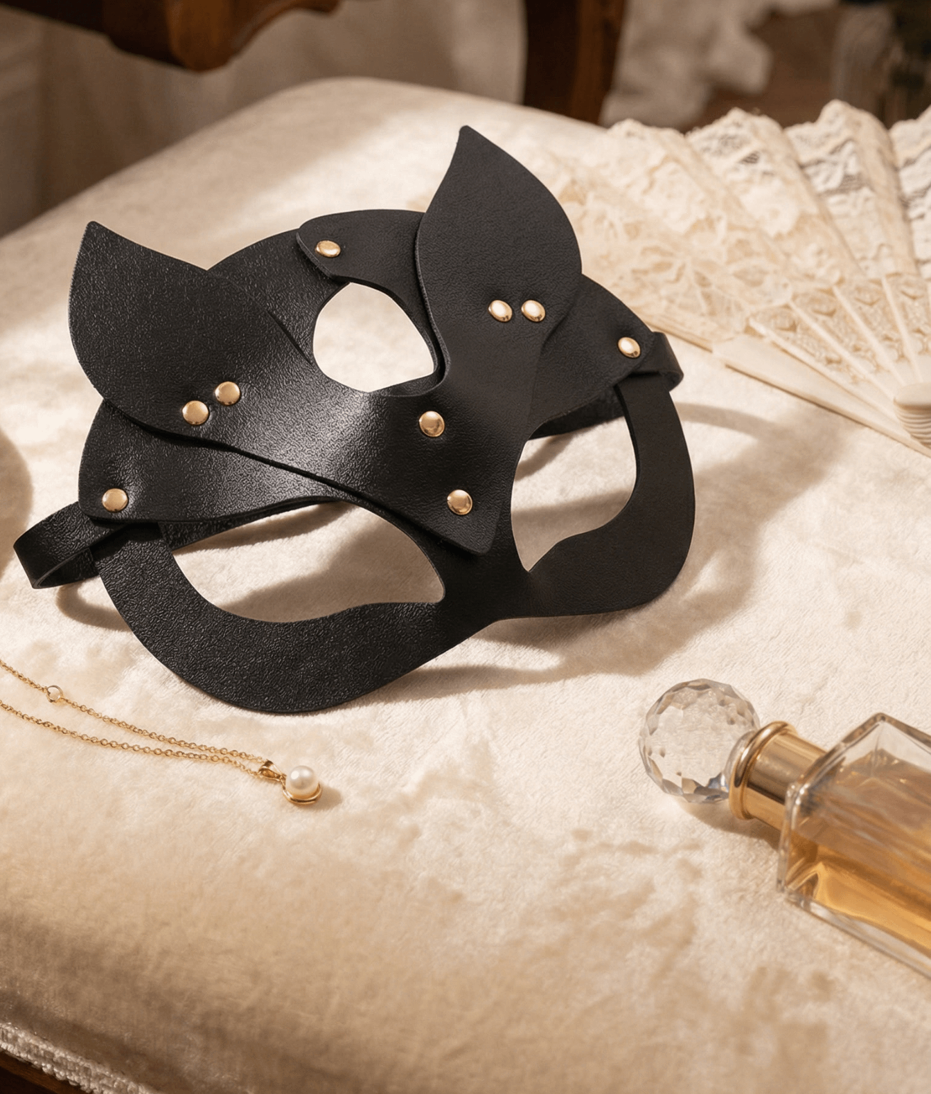 Mr. & Mrs. Maska kocia czarna