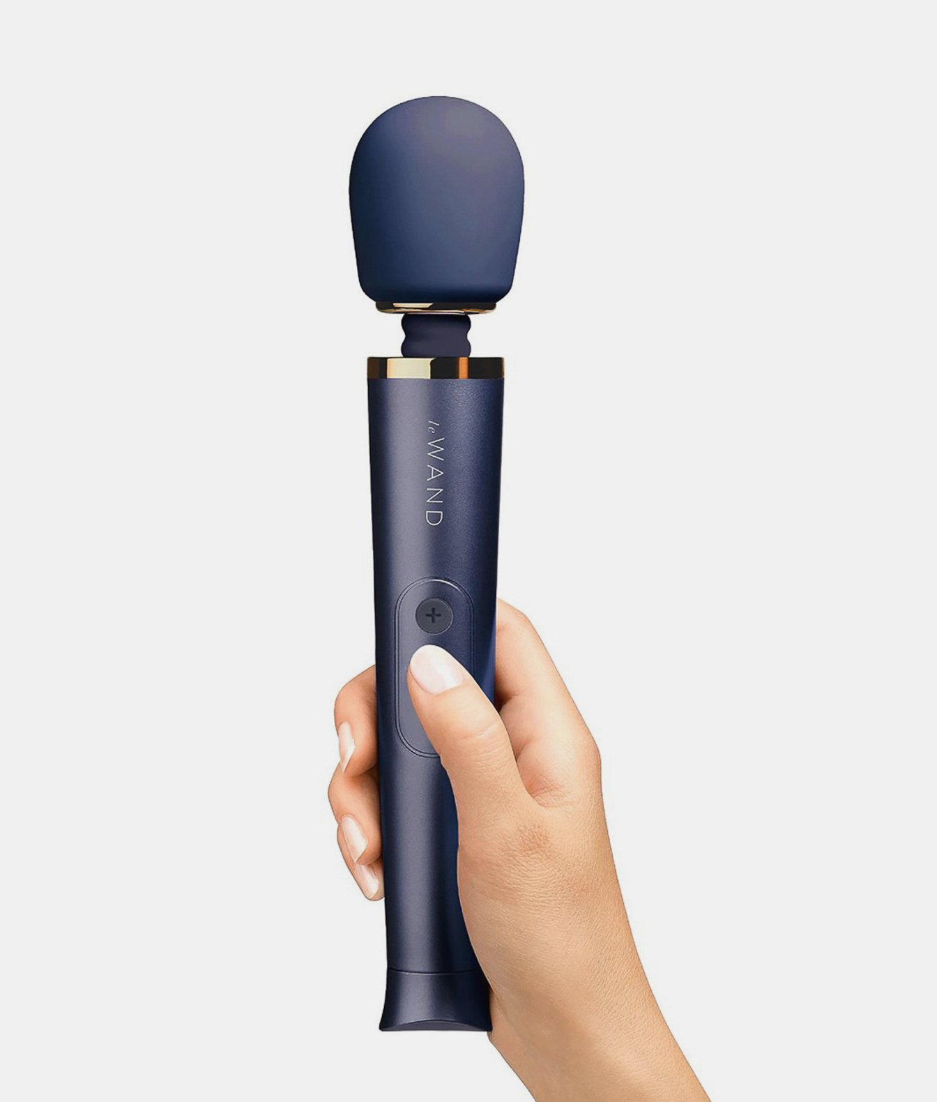 le WAND petite rechargeable vibrating massager navy masażer ciała
