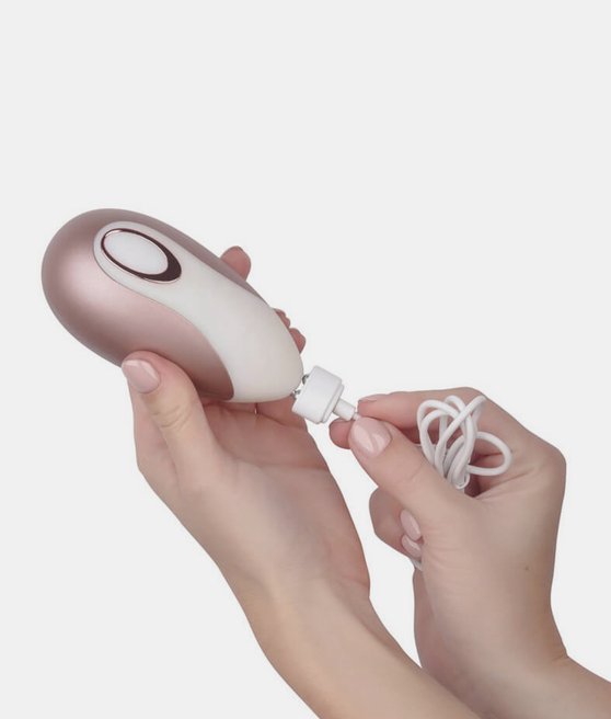 Satisfyer Pro Deluxe Next Generation bezdotykowy masażer łechtaczki