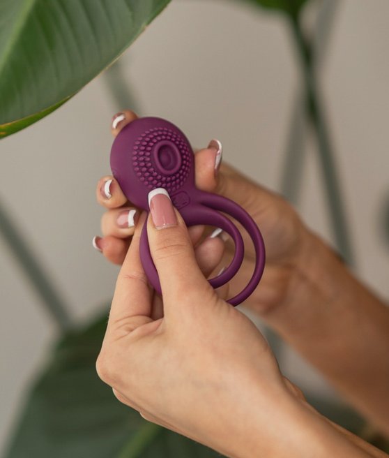 Svakom Tammy wibrujący pierścień erekcyjny