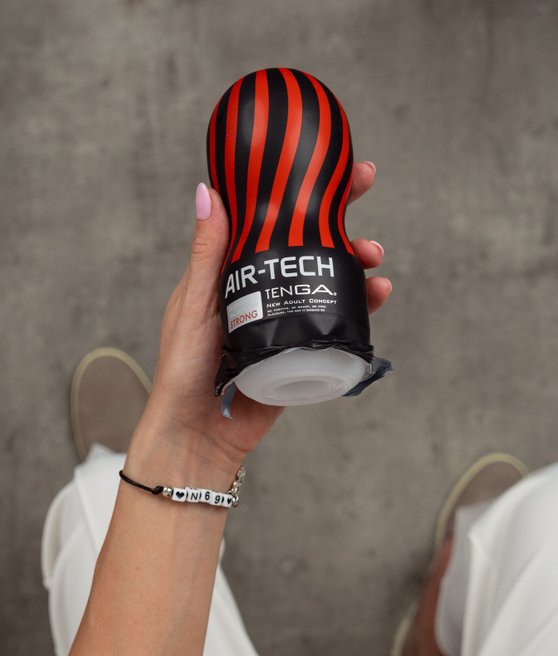 Tenga Air-Tech Strong