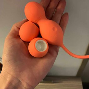 We-Vibe Bloom kulki do ćwiczeń mięśni Kegla z aplikacją na telefon