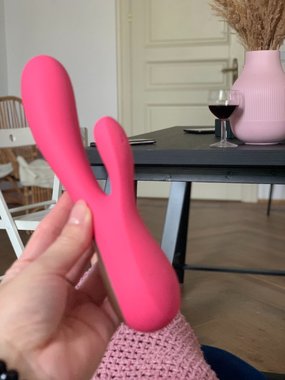 Satisfyer Mono Flex wibrator królik sterowany aplikacją na telefon