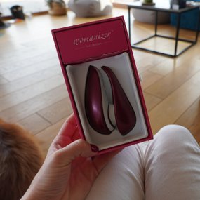 Womanizer liberty bezdotykowy stymulator łechtaczki