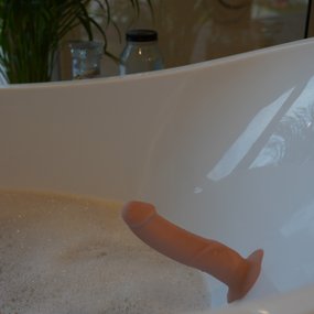 Fun Factory Boss dildo z przyssawką