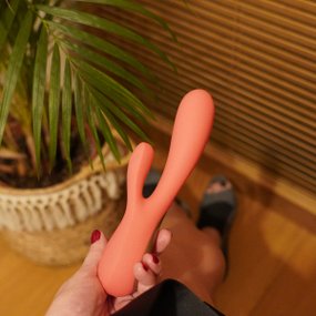 Satisfyer Mono Flex wibrator królik sterowany aplikacją na telefon