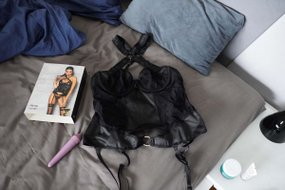 Passion Hima gorset z paskami do pończoch 