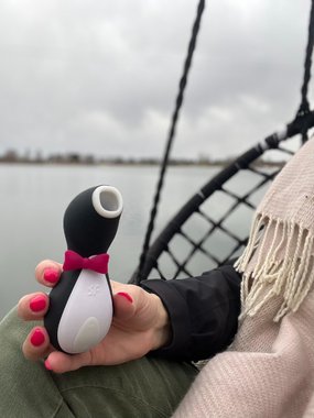 Satisfyer Penguin bezdotykowy masażer - wibrator Pingwinek