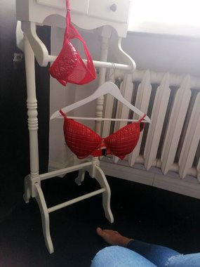 Obsessive Hunteria biustonosz i stringi