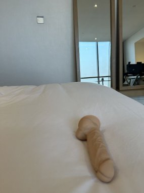 N69 realistyczne dildo 17,6 cm długości 3,5 cm