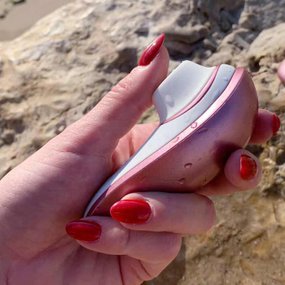 Womanizer liberty bezdotykowy stymulator łechtaczki