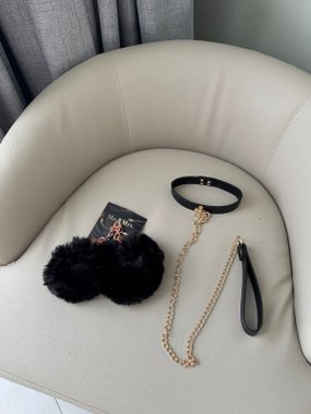 Mr. & Mrs. obroża z łańcuszkiem