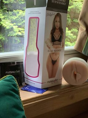 Fleshlight® Girls Ella Hughes masturbator