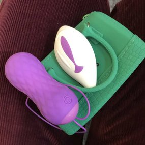 Feelztoys Motion Love Balls wibrujące jajko na pilota