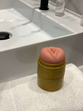 Fleshlight® Quickshot Stamina Training Unit masturbator