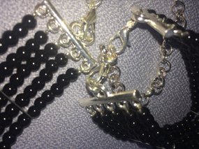 Bijoux Indiscrets Plaisir nacré kajdanki z perełek