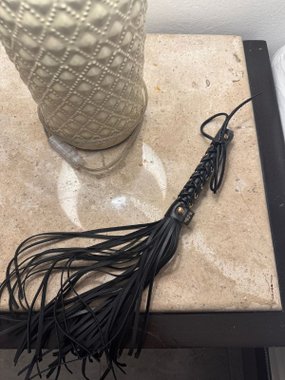 Mr. & Mrs. Flogger pleciony