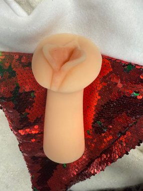 Pipedream extreme Wet Pussies Luscious Lips