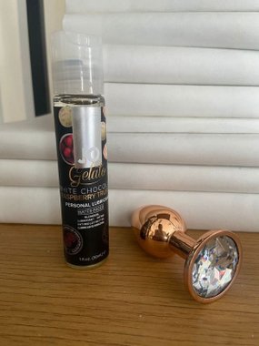 N69 korek aluminiowy rose gold S biały kryształek