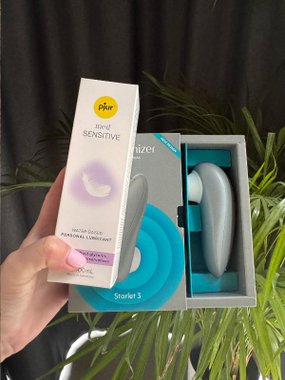 Womanizer Starlet 3 Gray bezdotykowy stymulator łechtaczki