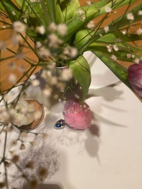 N69 Bunny aluminiowy ozdobny z puszystym ogonkiem różowy