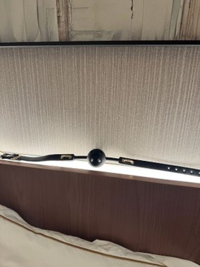 Mr. & Mrs. knebel kulkowy oddychający silikonowy czarny