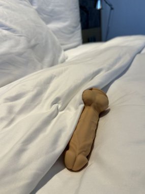 N69 realistyczne dildo 17,6 cm długości 3,5 cm