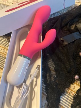 Lovense Nora wibrator królik sterowany aplikacją na telefon