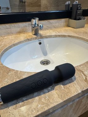 N69 Mini Wand + z nakładką masażer do ciała