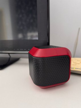 M For Men Slambox Red głośnik rotacyjny