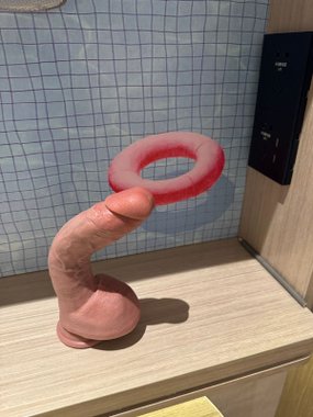 N69 Masażer Big Mike Liquid Silicone z elastycznym rdzeniem 23,5 cm