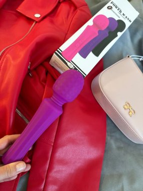 Boss SeriesRechargeable Power Wand  prosty masażer ciała