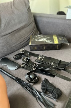 Alive Fury BDSM Kit zestaw BDSM