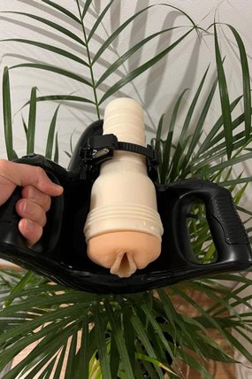 Fleshlight® Universal Launch Stroking Simulator automatyczny masturbator