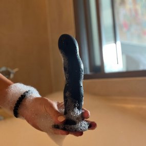 Fun Factory Bouncer dildo z przyssawką
