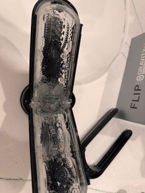 Tenga Flip Zero Gravity Electronic masturbator z wibracjami czarny