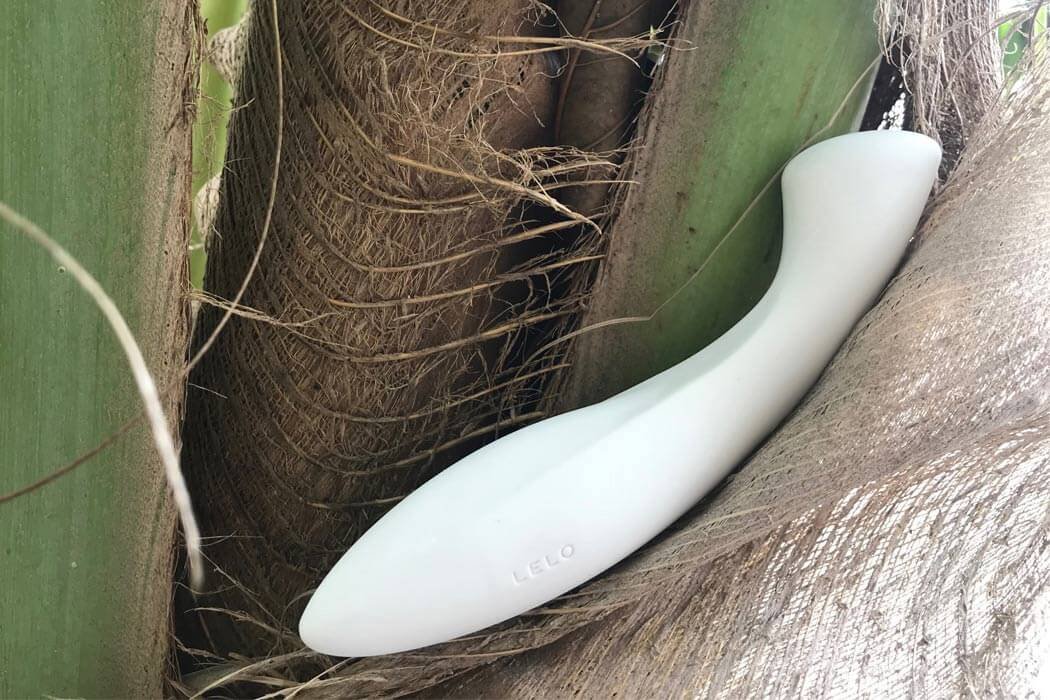 lelo ella dildo
