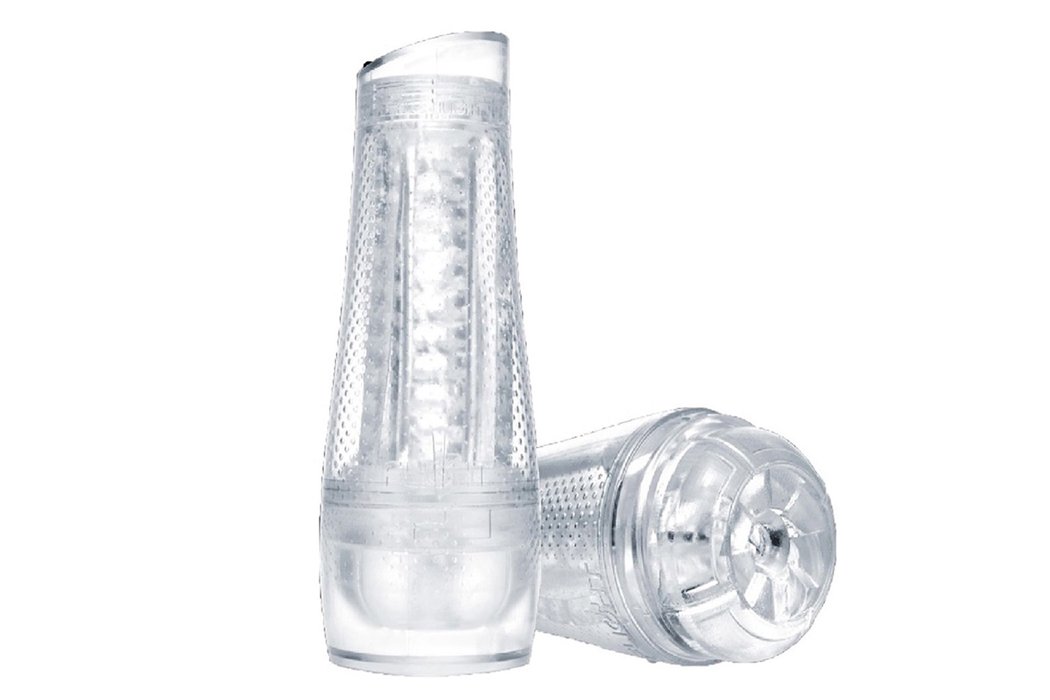 przezroczysty-masturbator-fleshlight-na-bialym-tle