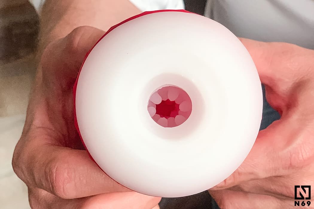 TENGA-Air-Tech-Squeeze-Regular-wnetrze-masturbatora-2