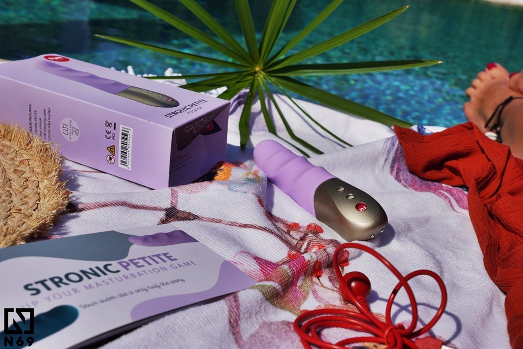 Stronic Petite Fun Factory