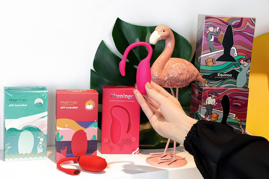 sex shop Warszawa N69 wibrujące jajeczka Magic Motion Fugu i Flamingo