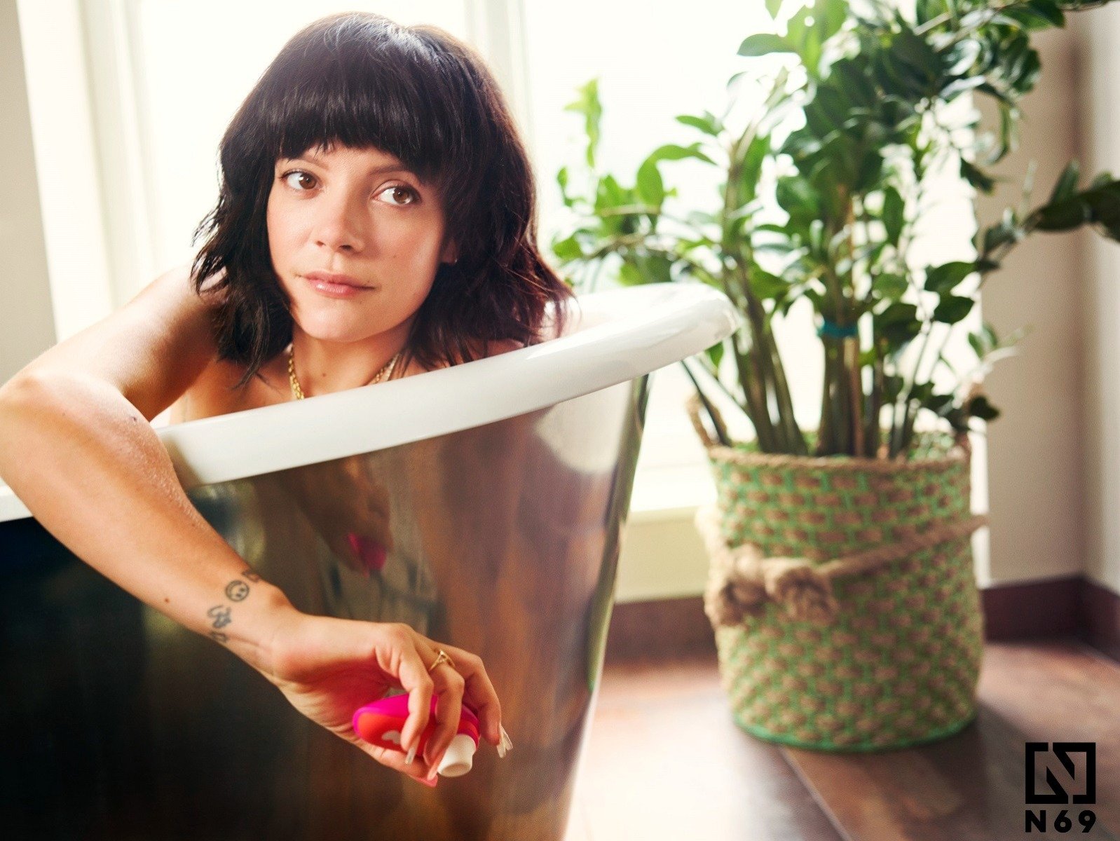 Lily Allen womanizer Liberty 
